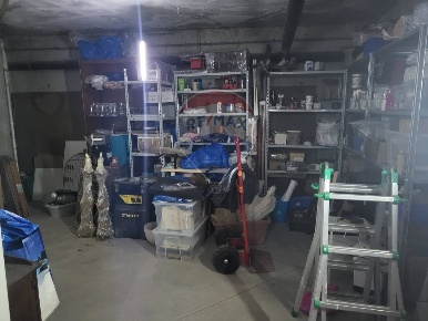 Foto Locale commerciale in Viale Antium snc, Anzio Anzio Due di 60 m²