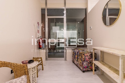 Foto Ufficio in Via Friuli, Silea Centro di 81 m² con 2 locali in vendita