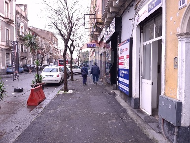 Foto Locale commerciale in Via Plebiscito, Catania Centro Storico di 50 m²