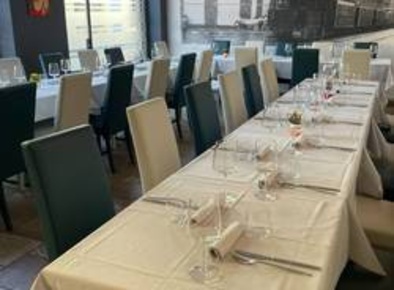 Foto Attività commerciale a Legnano di 90 m² con 3 locali in vendita
