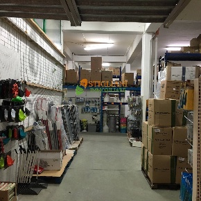 Foto Magazzino in C.da Pesco Farese, Ripalimosani Pesco Farese di 950 m²