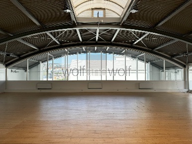 Foto Show room in Via Tortona, Milano Navigli - Darsena di 580 m²