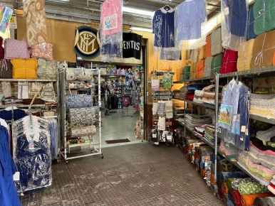 Foto Locale commerciale in Via Sperone, Palermo Sperone di 145 m²