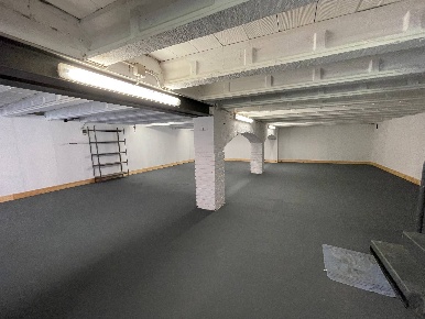 Foto Magazzino in Via Dei Baluardi, Ferrara Santa Maria in Vado di 220 m²