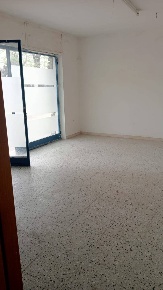 Foto Locale commerciale in via Dante, Cerreto d'Esi Centro di 44 m²