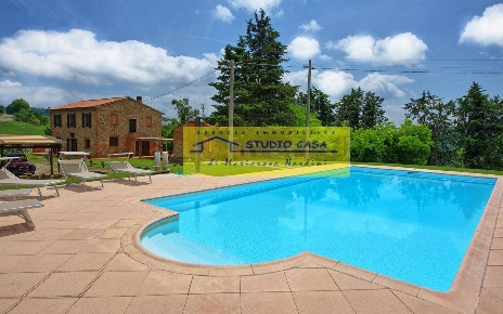 Foto Agriturismo in via di legoli, Peccioli di 280 m² con 4 locali