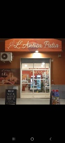 Foto Attività commerciale in VIA ESCHILO, Lentini di 70 m² con 3 locali
