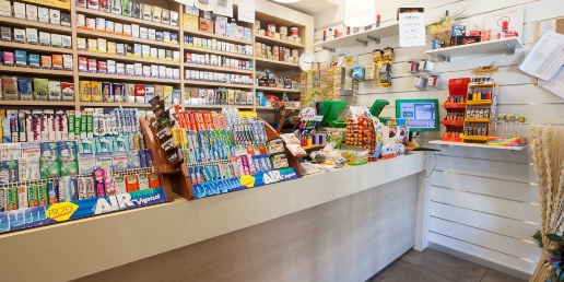 Foto Attività commerciale in Piazza Roma, Ascoli Piceno di 65 m² in vendita