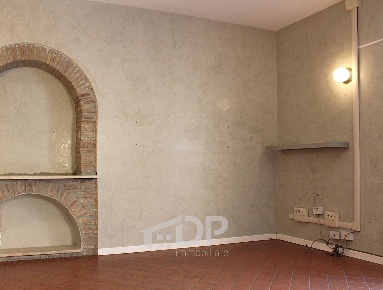 Foto Ufficio in Via Montegrappa, Palombara Sabina Centro di 30 m²