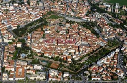 Foto Locale commerciale a Grosseto Casalone di 138 m² in vendita