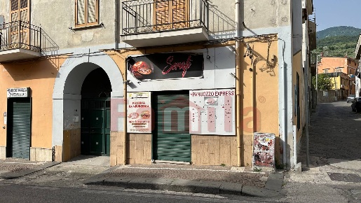 Foto Attività commerciale a Mugnano del Cardinale di 18 m² con 1 locali