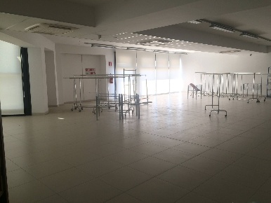 Foto Attività commerciale in via tosco romagnola, Cascina Semicentro