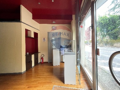 Foto Laboratorio a Jesi San Pietro Martire - Erbarella di 120 m² in affitto