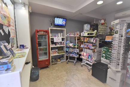 Foto Attività commerciale in Via Sabotino, San Benedetto del Tronto