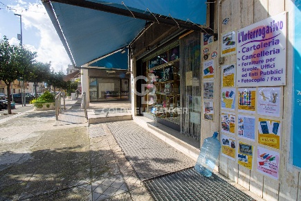 Foto Attività commerciale in Via Cappuccini, Brindisi Centro Storico