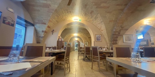 Foto Attività commerciale in Via Pasubio, San Benedetto del Tronto