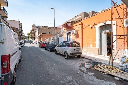 Foto Casa indipendente in via donizzetti, Catania Picanello di 60 m²