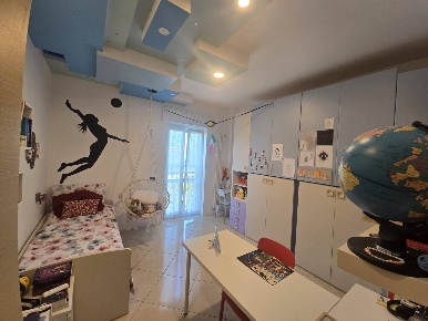 Foto Appartamento in Via Spinazzola, Milano Muggiano di 116 m² con 4 locali