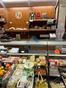 Foto Attività commerciale a Empoli di 45 m² con 2 locali in vendita