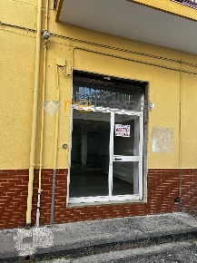 Foto Ufficio in Via Settembrini, Bellizzi di 30 m² con 1 locali in affitto