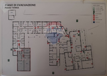 Foto Residence in strada campagnola, Frossasco di 20000 m² con 40 locali