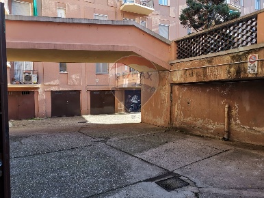Foto Magazzino in VIA VERDI, Pavia Stazione - Ticinello di 115 m²