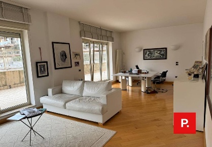 Foto Ufficio in via Botticelli, Caserta Corso Trieste di 40 m² con 1 locali