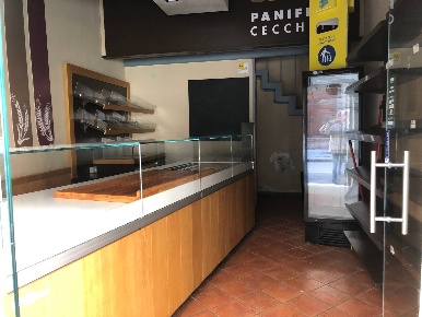 Foto Attività commerciale in via san martino, Pisa San Martino di 25 m²