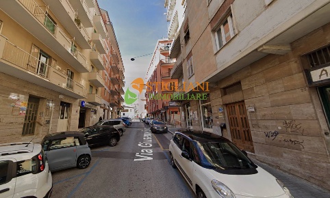 Foto Locale commerciale in Via Zurlo, Campobasso Centro di 50 m² in vendita