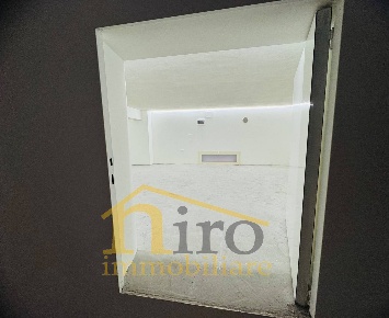 Foto Locale commerciale in Via Firenze, Pescara di 26 m² in affitto