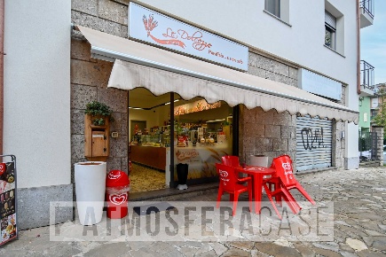 Foto Attività commerciale in VIA CAMILLO TERNI, Treviglio di 60 m²