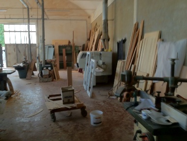 Foto Attività commerciale in Via Galilei, Ponsacco Centro di 330 m²