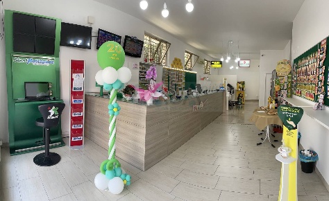 Foto Attività commerciale in Via Duca D'Aosta, Alba Adriatica Centro