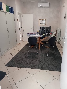 Foto Attività commerciale in viale montello, Mantova Due Pini - Te Brunetti