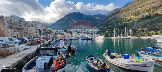 Foto Attività commerciale in VIA DON LEONARDO ZANGARA, Centro di 55 m²