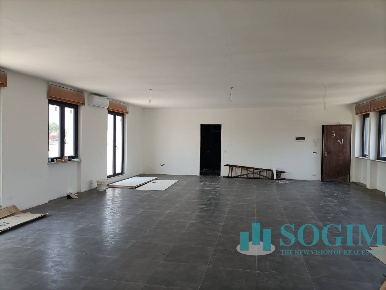 Foto Ufficio in via Quintiliano, Milano Viale Ungheria - Mecenate di 160 m²