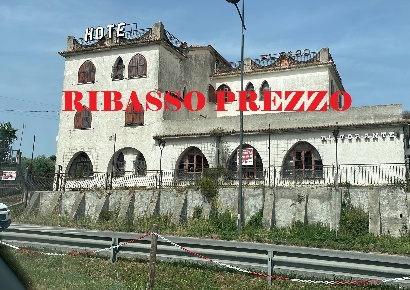 Foto Attività commerciale in VIA SETTEVENE PALO, Cerveteri Centro di 800 m²