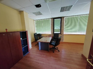 Foto Attività commerciale in Via Per Frosinone, Ceccano Centro di 220 m²