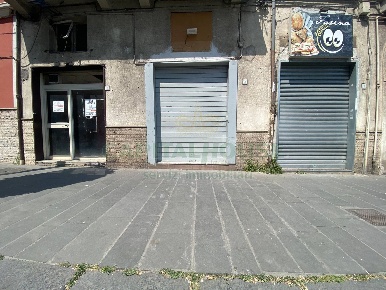 Foto Locale commerciale a Avellino Quattrograna, Bellizzi, Sant'Oronzo