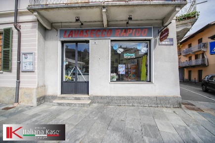 Foto Attività commerciale in piazza vittorio emanuele, San Benigno Canavese