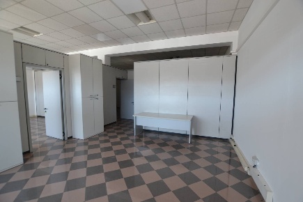 Foto Negozio in LIMENA, Limena Centro di 140 m² con 5 locali in affitto