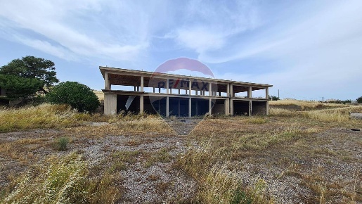 Foto Attività commerciale in ss 417, Mineo di 344 m² con 2 locali