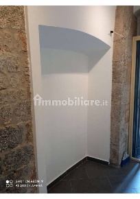 Foto Attività commerciale in Via San Francesco, Pisa San Francesco di 11 m²
