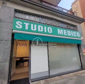 Foto Ufficio a Corsico di 30 m² con 1 locali in affitto