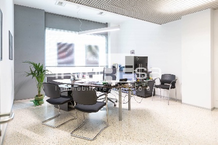 Foto Ufficio in Piazza Duomo Portogruaro, Portogruaro Centro di 265 m²