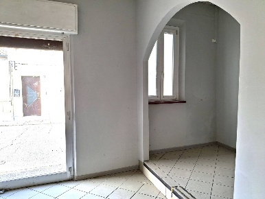 Foto Locale commerciale in Via Dei Calzolai, Ferrara Francolino di 48 m²