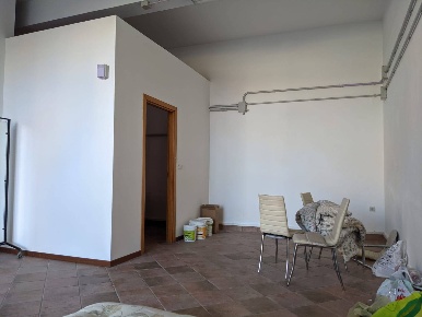 Foto Locale commerciale in via del popolo, Giulianova Centro di 60 m²