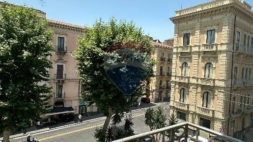Foto Hotel in VIA ETNEA, Catania XX Settembre - Tribunale di 450 m²