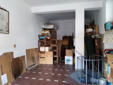 Foto Locale commerciale in Via San Antonio da Padova, Jesi di 53 m²