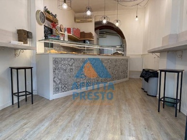 Foto Attività commerciale a Empoli di 55 m² con 2 locali in vendita